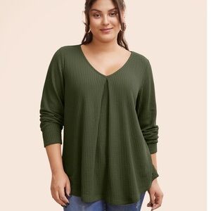 BloomChic Plus Size Plain Waffle Knit Scoop Neck Plicated Detail T-shirt